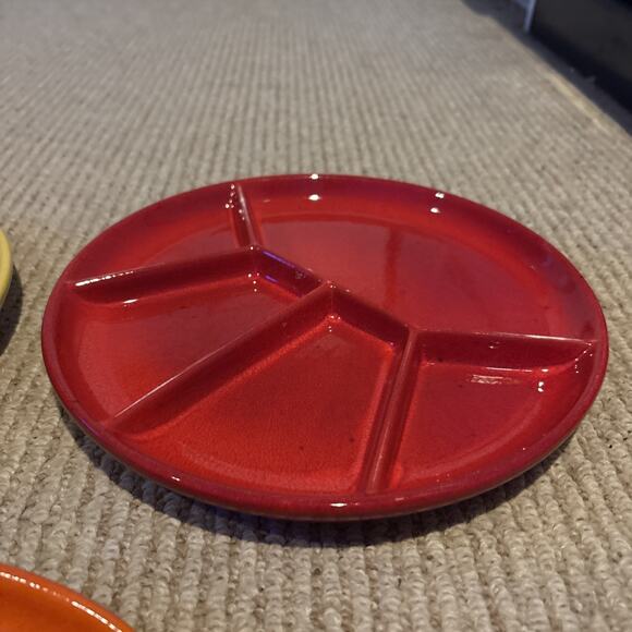 Vintage Gerz Mid Century Divided RED Stoneware Fondue Plate Set OF 3 - Picture 3 of 7